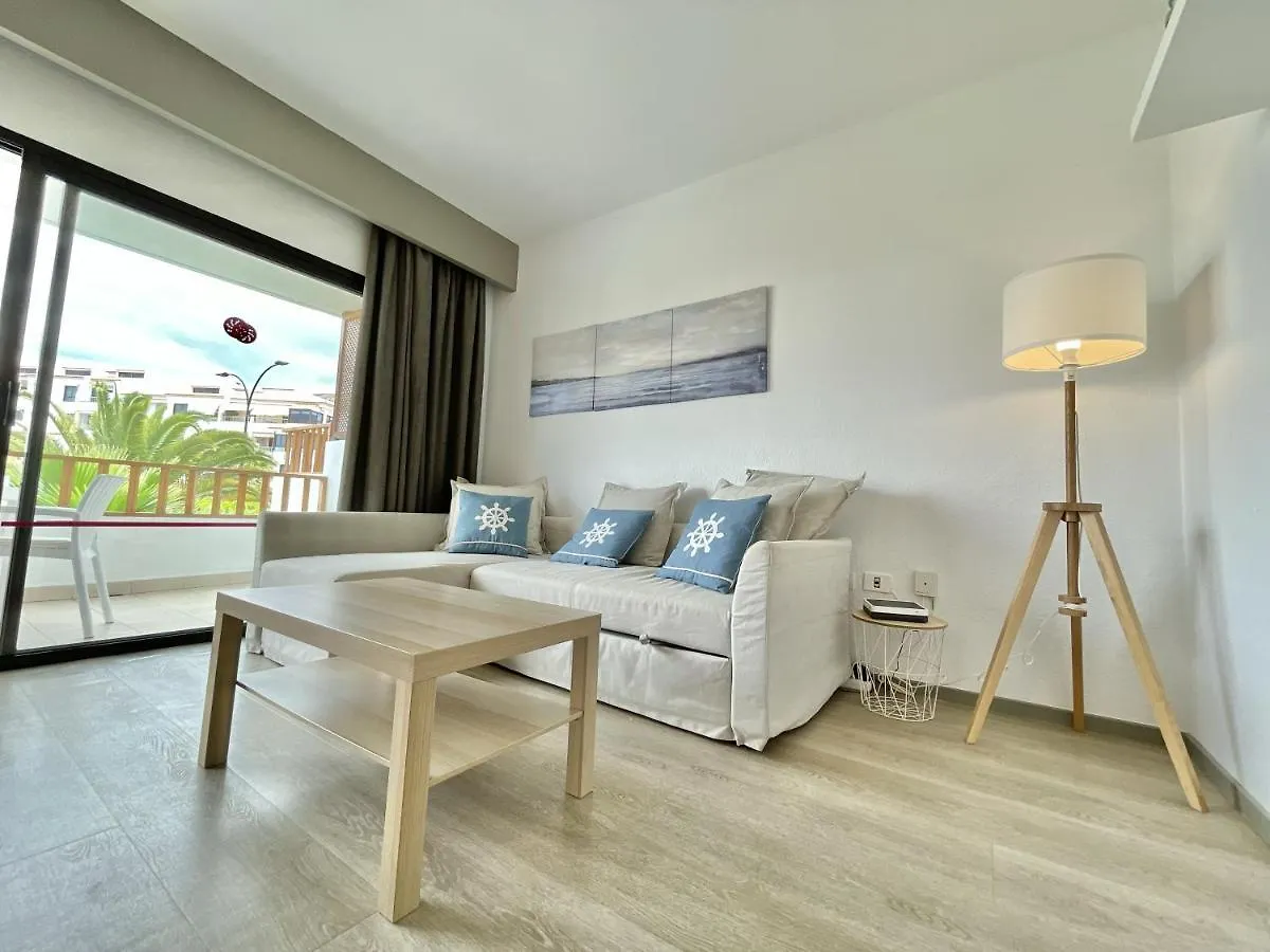 Cristian Sur Beach Home Los Cristianos  Spagna